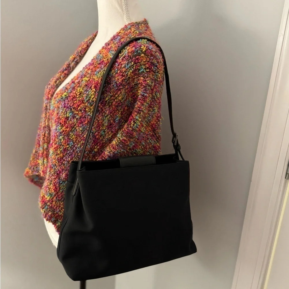 Coach Mercer Nylon & Leather Shoulder bag Blackl. Authentic